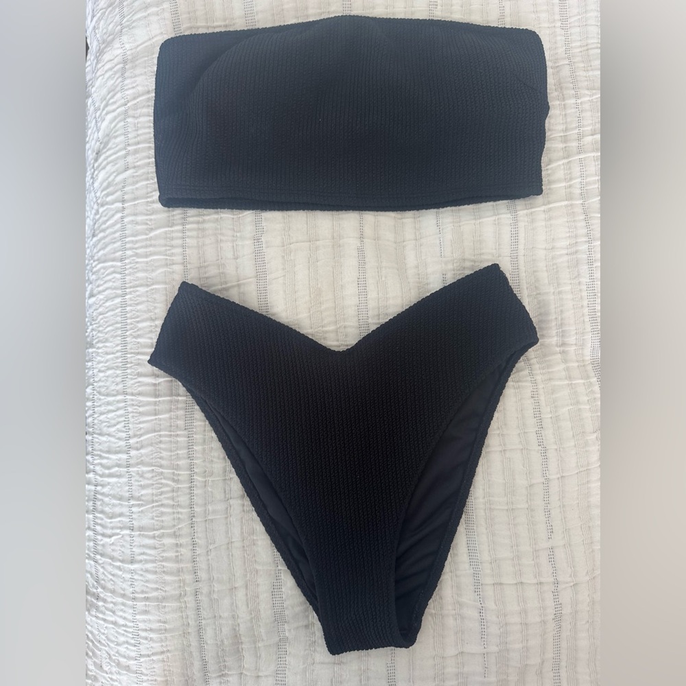 VS Textured Black Bikini Set